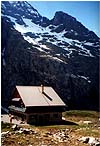 Le refuge de l'alpe de Villard d'Arne